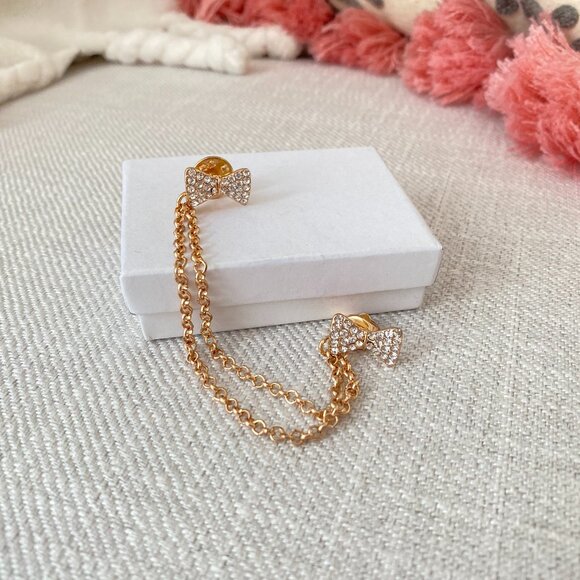 Collar Pin-NEW-Crystal Bow Tie Clip Brooch - Picture 2 of 4